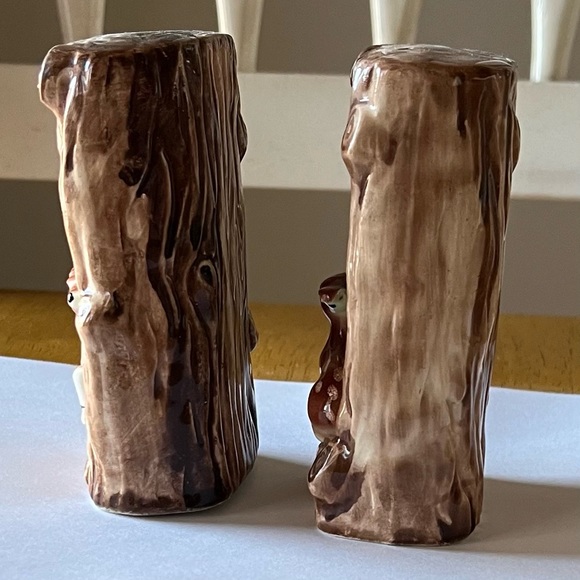 Vintage, gorgeous Enesco Japan shakers. Deer - Picture 2 of 9